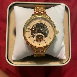 Women’s fossil watch